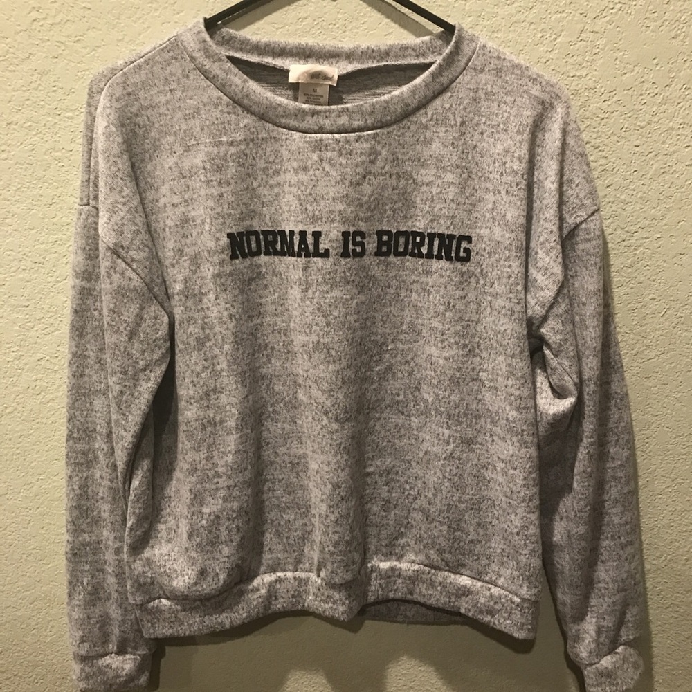 Sweatshirt.